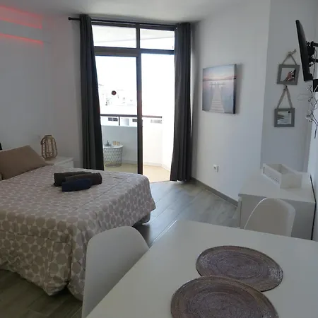 Suncanarias Estudio Summerland דירה